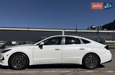 Hyundai Sonata  2020