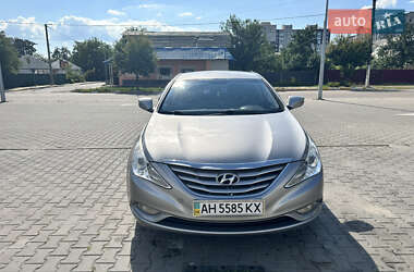 Hyundai Sonata  2011