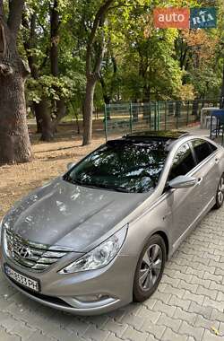 Hyundai Sonata  2011