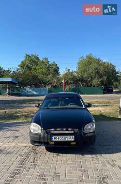 Hyundai Sonata  1999