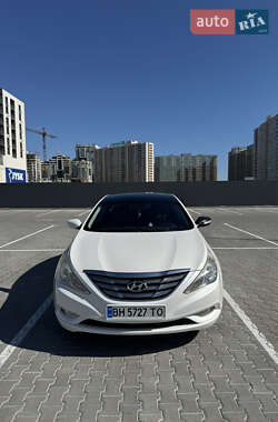 Hyundai Sonata 2011