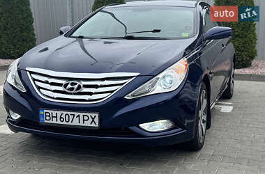 Hyundai Sonata 2013