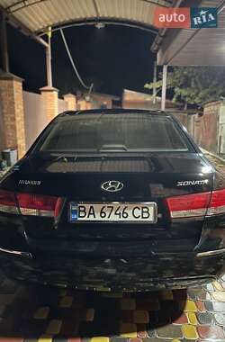 Hyundai Sonata 2008