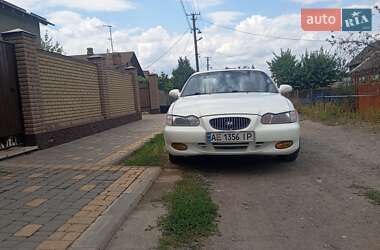 Hyundai Sonata  1996