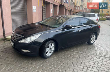 Hyundai Sonata  2011