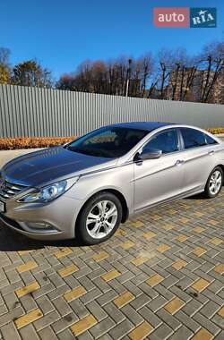 Hyundai Sonata 2012