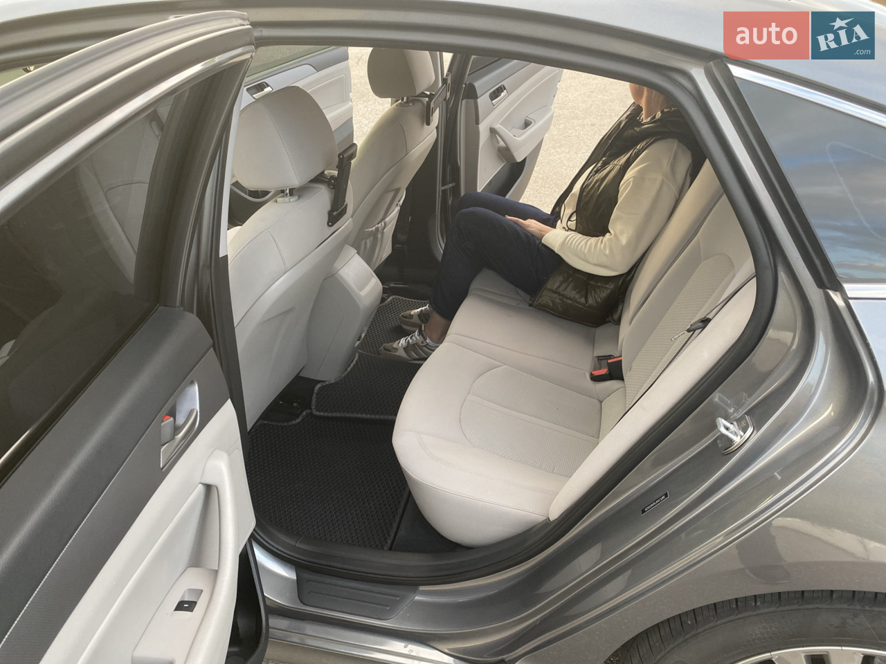 2017 Hyundai Sonata - мініатюра 5
