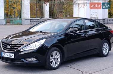 Hyundai Sonata  2011
