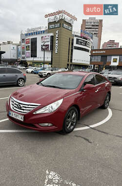 Hyundai Sonata 2010