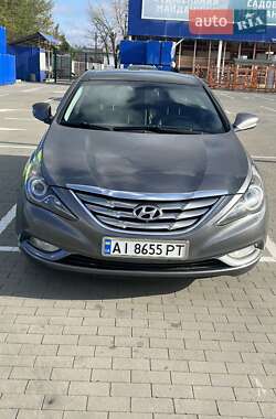 Hyundai Sonata 2010