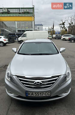 Hyundai Sonata  2013