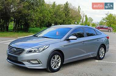 Hyundai Sonata  2015
