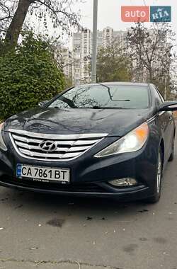 Hyundai Sonata  2013