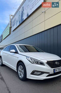 Hyundai Sonata 2016