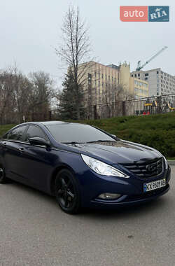 Hyundai Sonata  2011