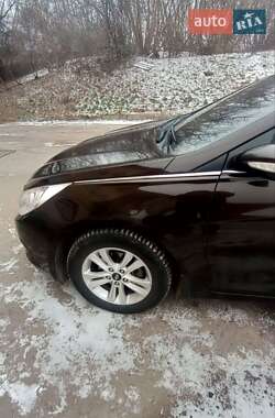 Hyundai Sonata  2010