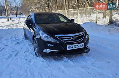 Hyundai Sonata  2013