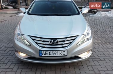 Hyundai Sonata  2011