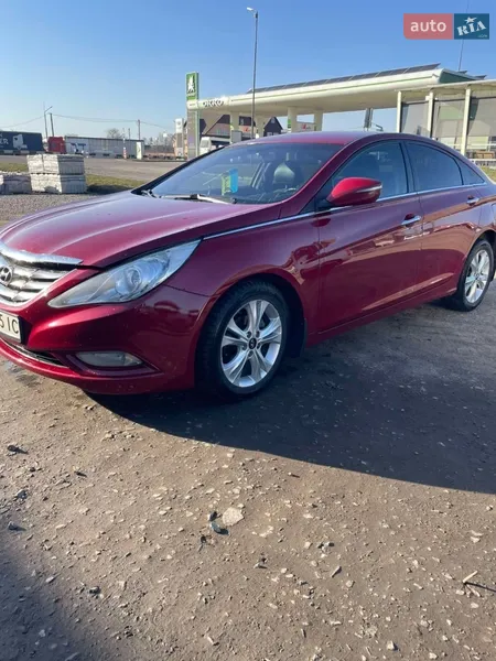 Hyundai Sonata