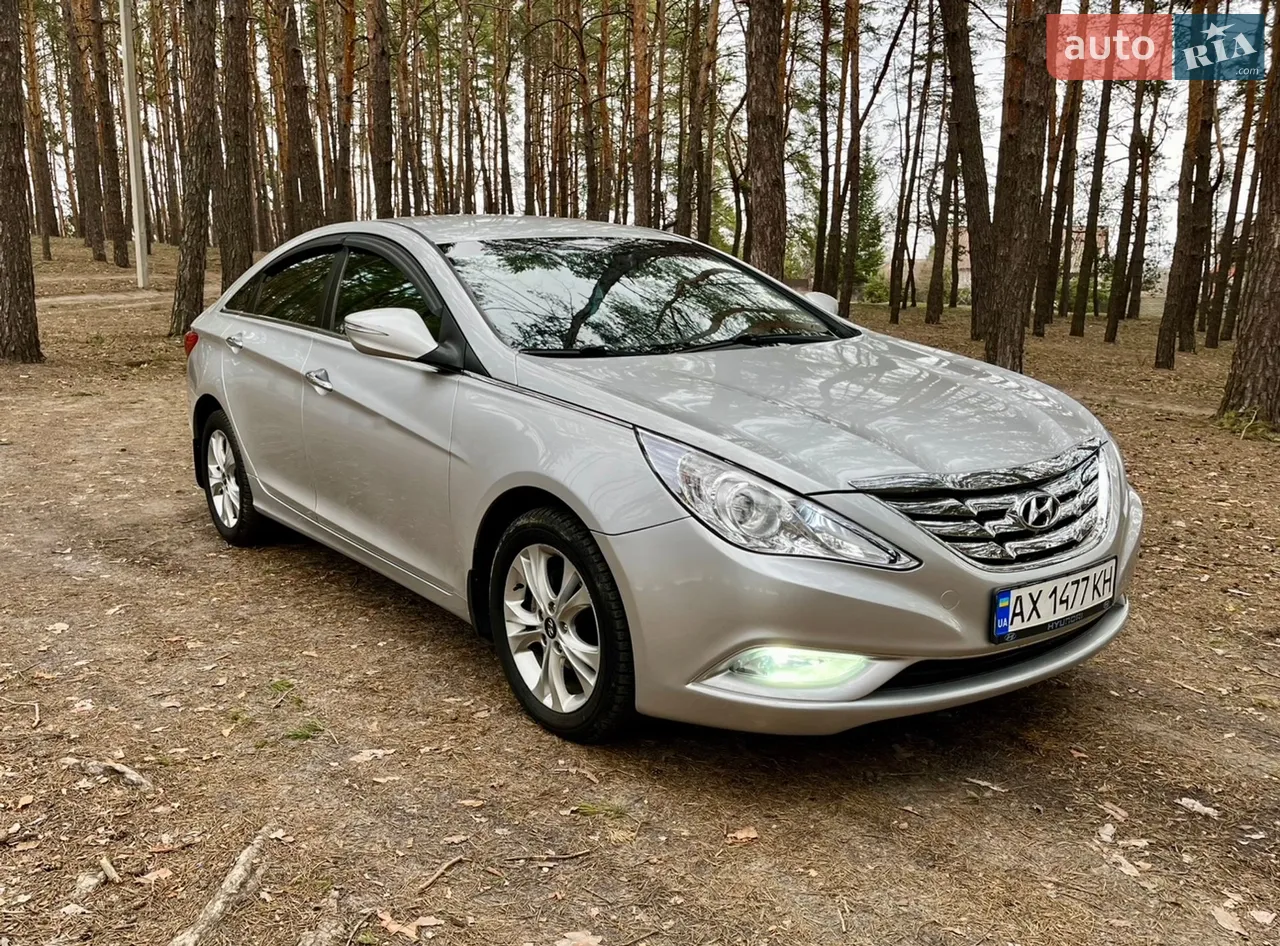 2010 Hyundai Sonata - мініатюра 4