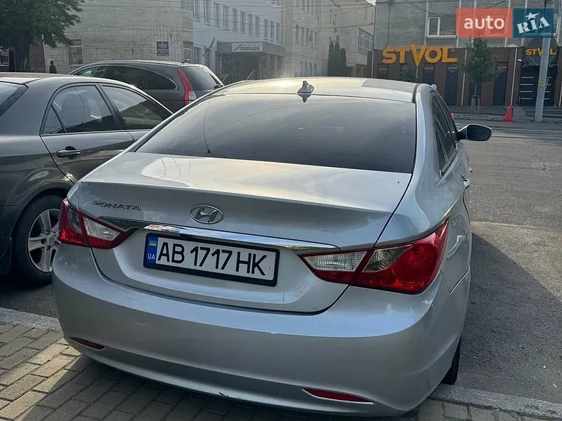 Hyundai Sonata