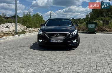 Седан Hyundai Sonata 2015 в Львове