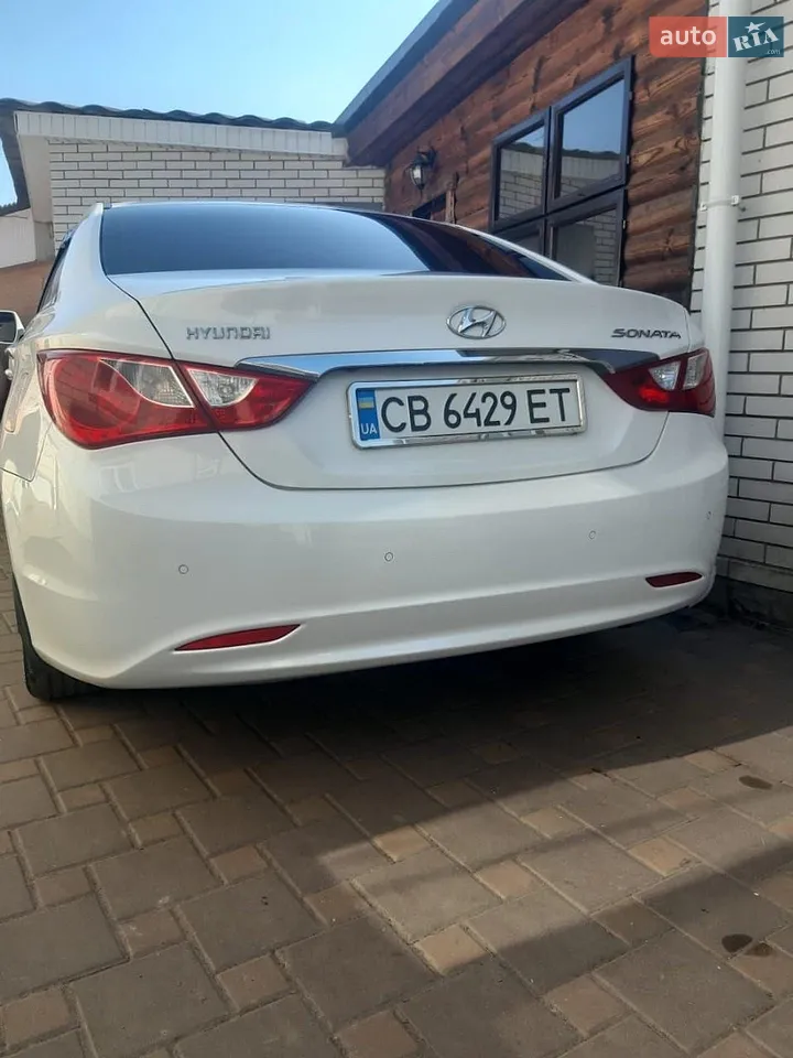 2010 Hyundai Sonata - мініатюра 3