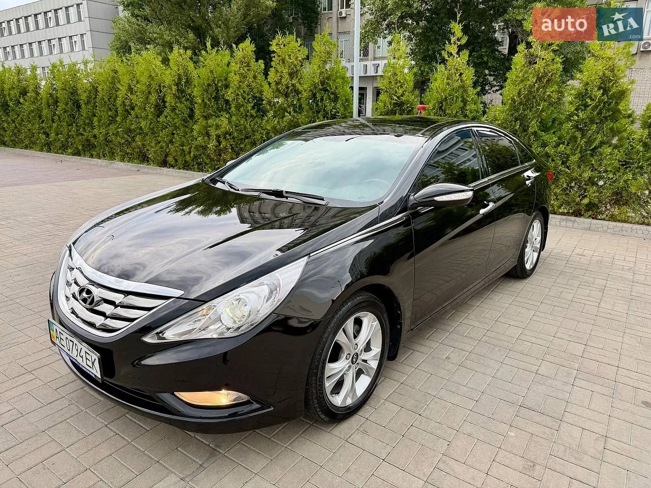 2010 Hyundai Sonata - мініатюра 3