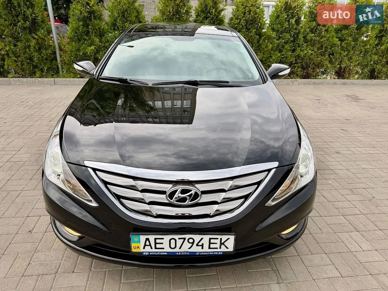 2010 Hyundai Sonata - мініатюра 4