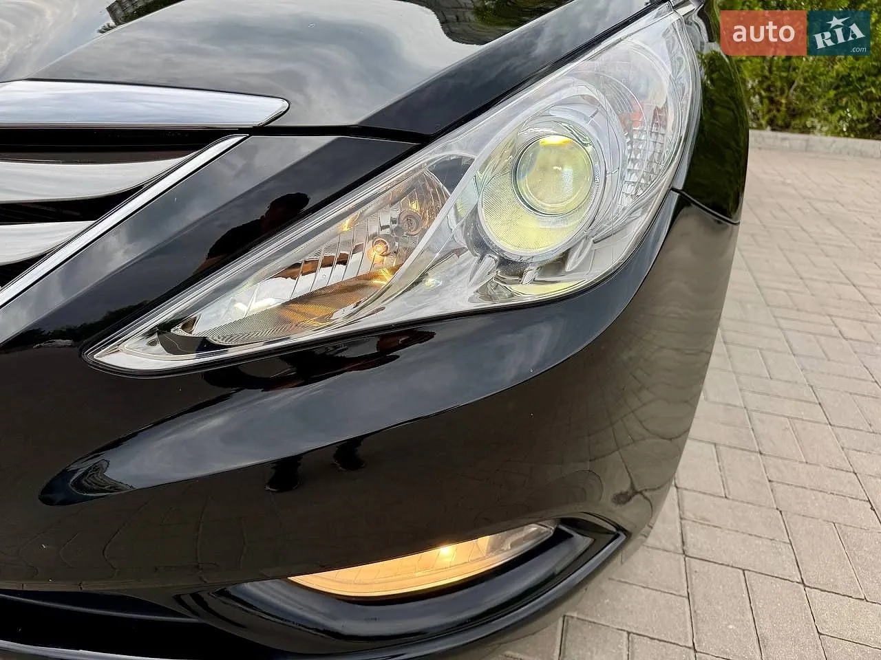 2010 Hyundai Sonata - мініатюра 2