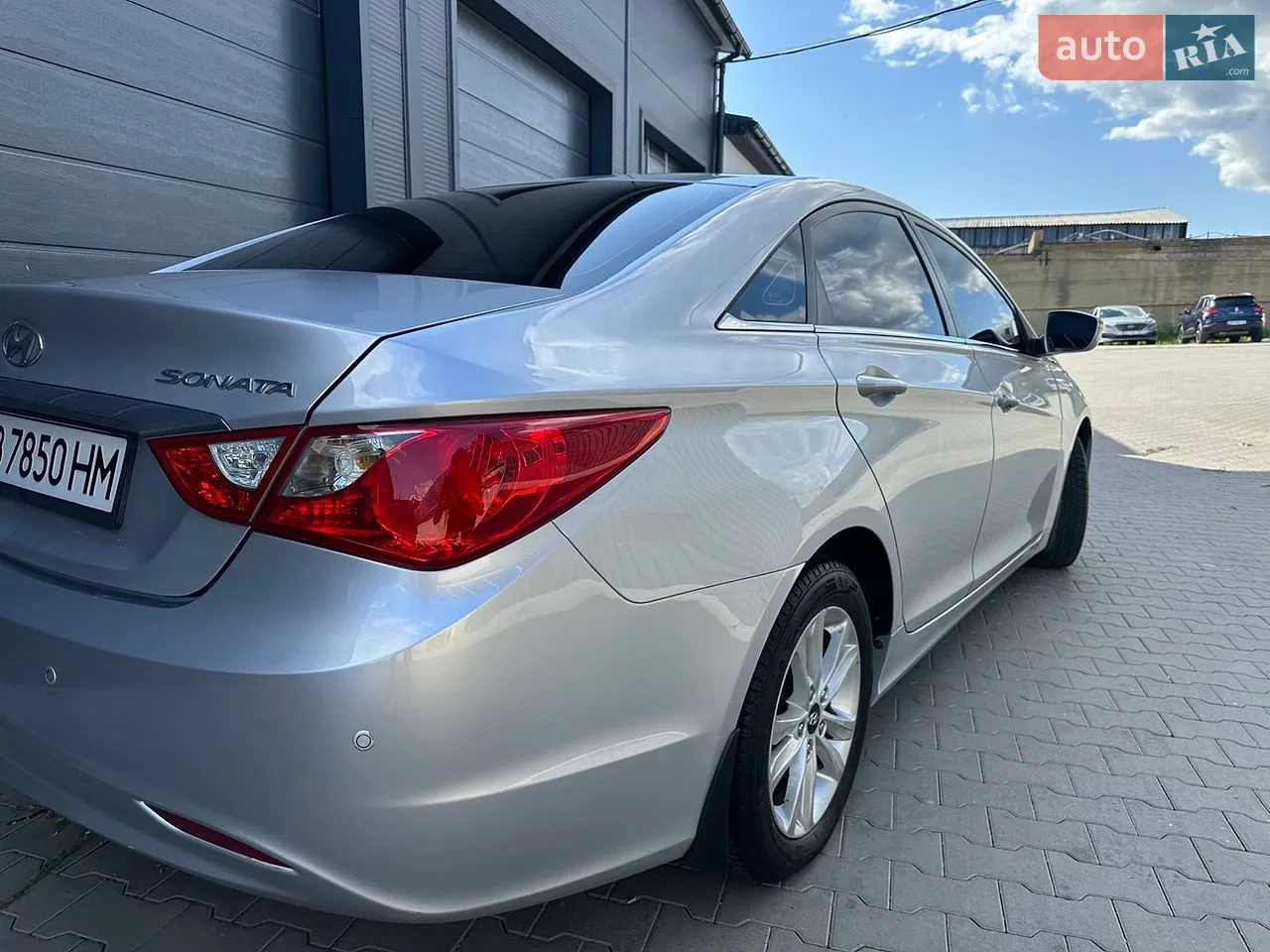 2010 Hyundai Sonata - мініатюра 4