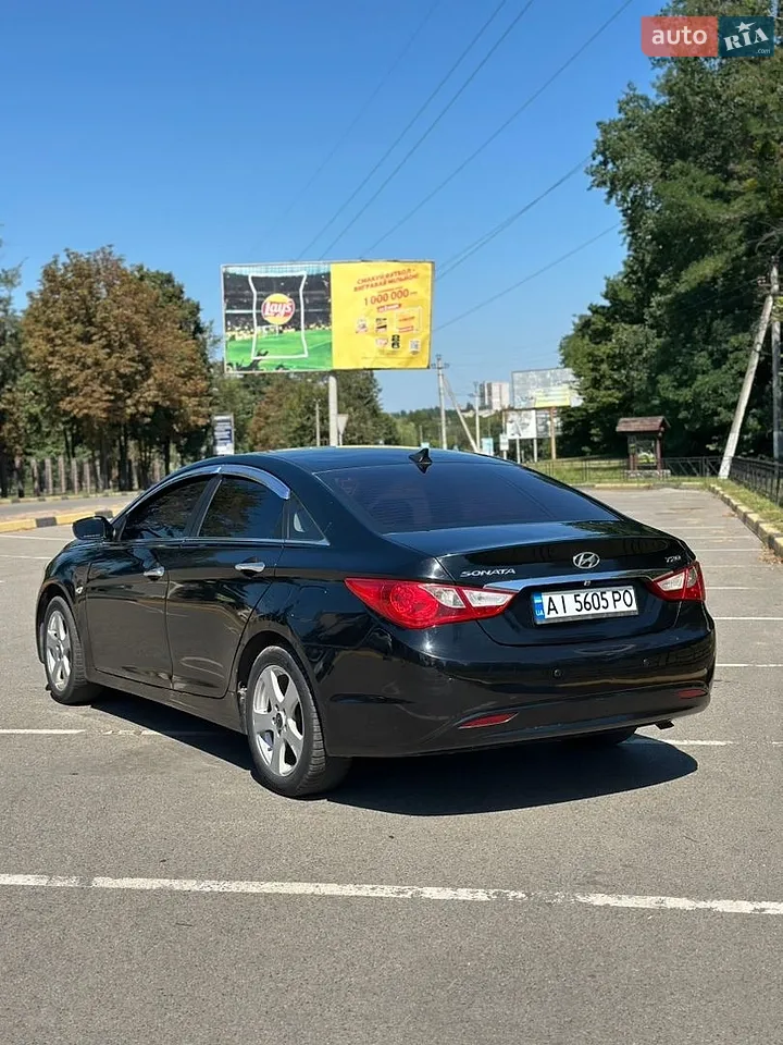 2010 Hyundai Sonata - мініатюра 4