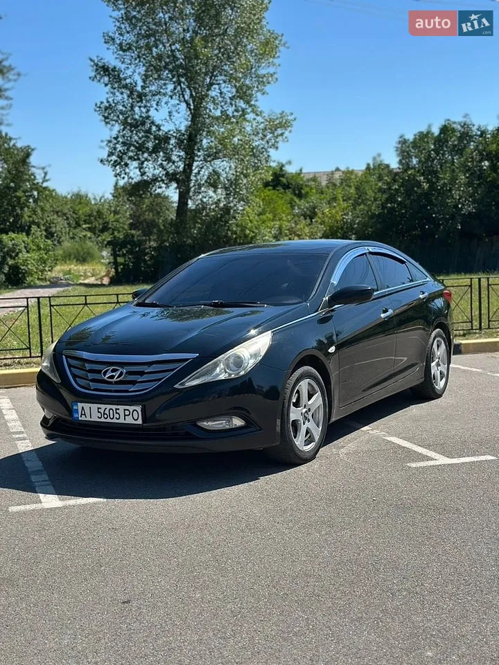 Hyundai Sonata 2010