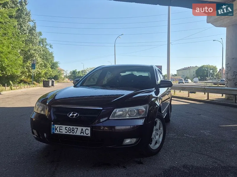 Hyundai Sonata