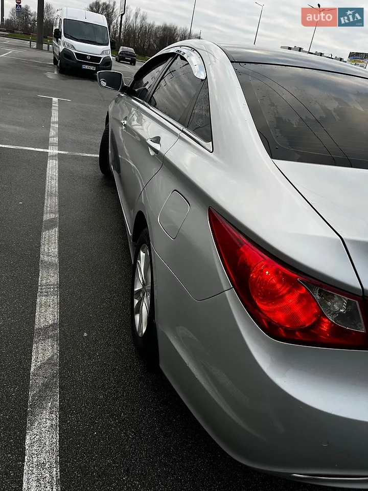 2012 Hyundai Sonata - мініатюра 5
