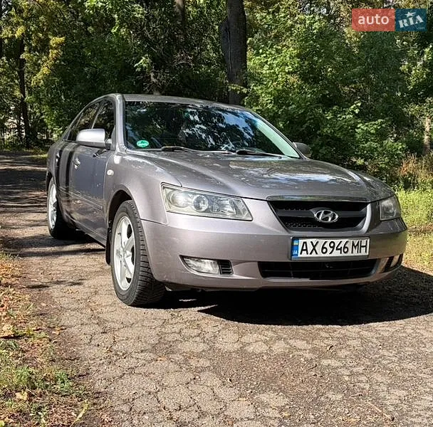 Hyundai Sonata