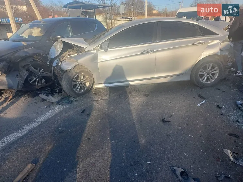 Hyundai Sonata 2013