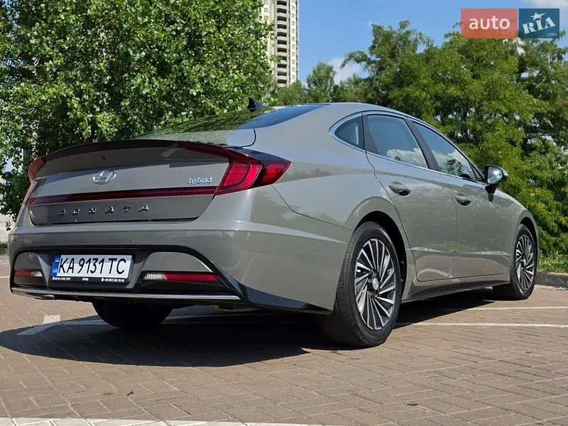 Hyundai Sonata 2021