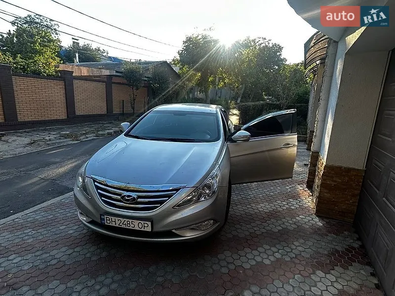 Hyundai Sonata