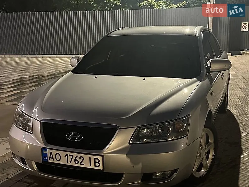 Hyundai Sonata
