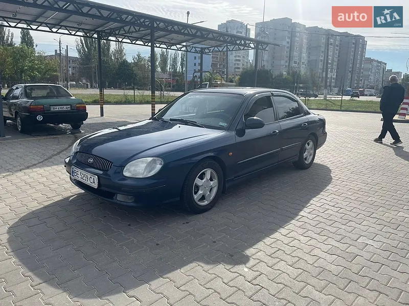 Hyundai Sonata 2002