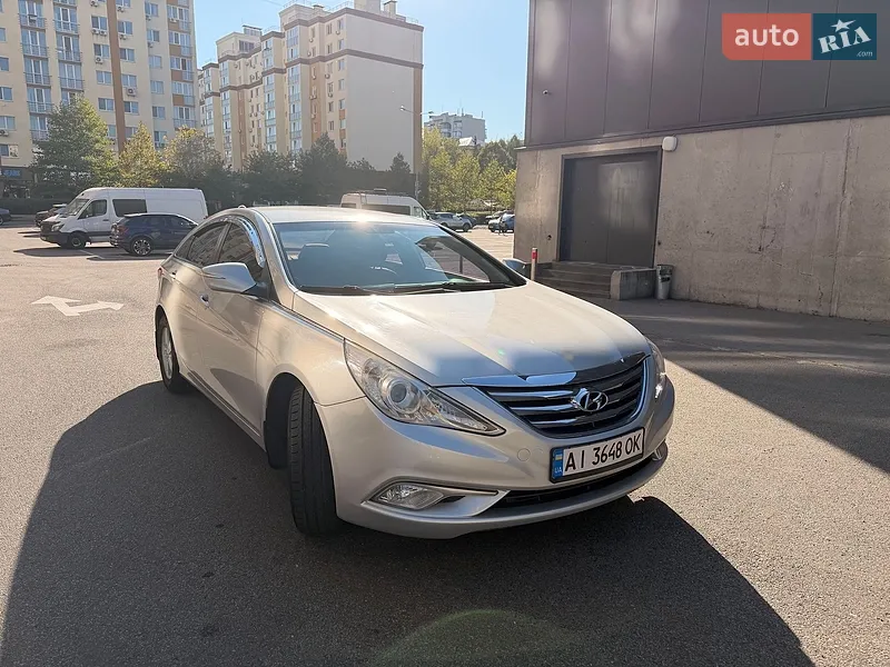 Hyundai Sonata
