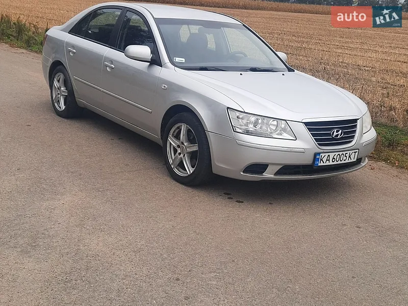 Hyundai Sonata