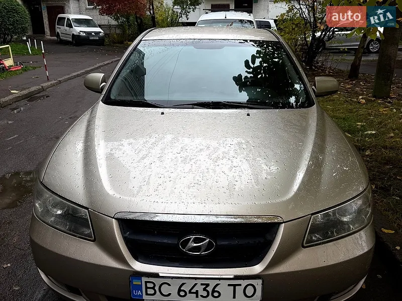 Hyundai Sonata