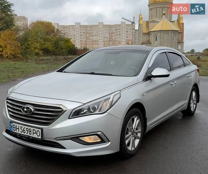 Hyundai Sonata