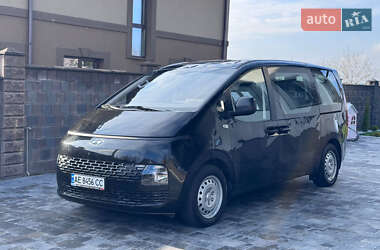Hyundai Staria  2022