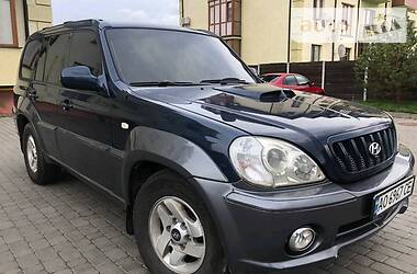 Hyundai Terracan  2004