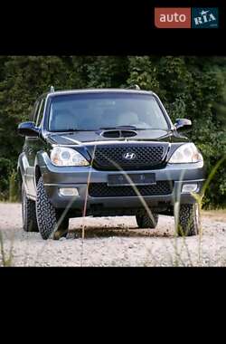 Hyundai Terracan  2004