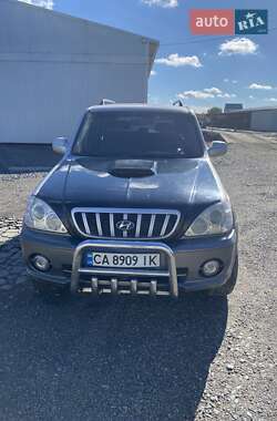 Hyundai Terracan  2002