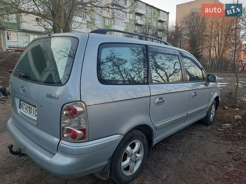Hyundai Trajet